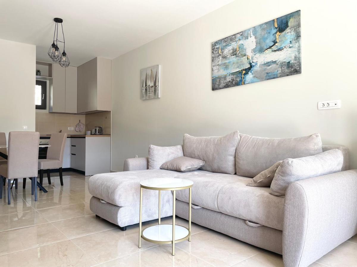 Villa Pul Risan Kültér fotó
