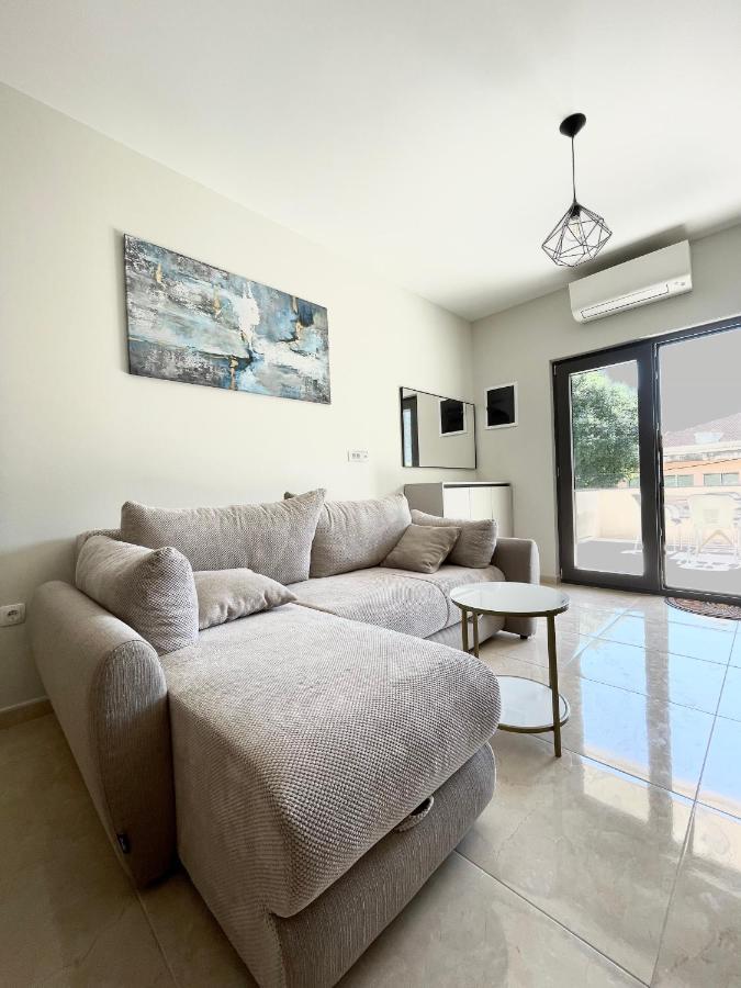 Villa Pul Risan Kültér fotó