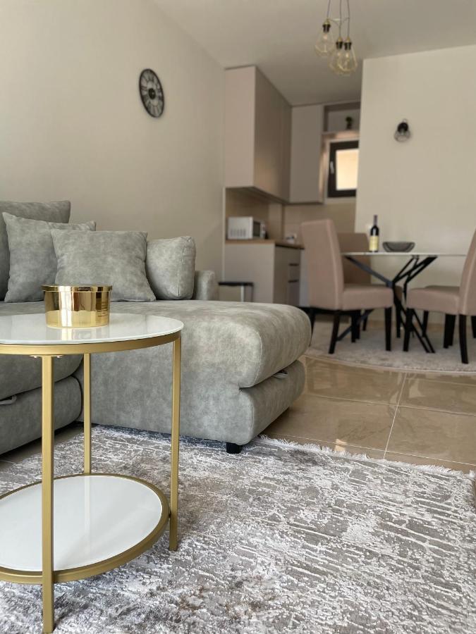 Villa Pul Risan Kültér fotó